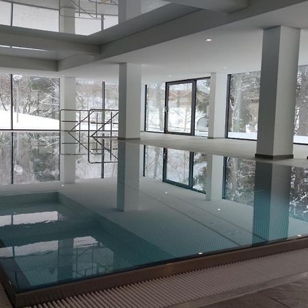 Studio 20Qm Mit Balkon Und Innenpool - 22010 슈룩흐제 외부 사진