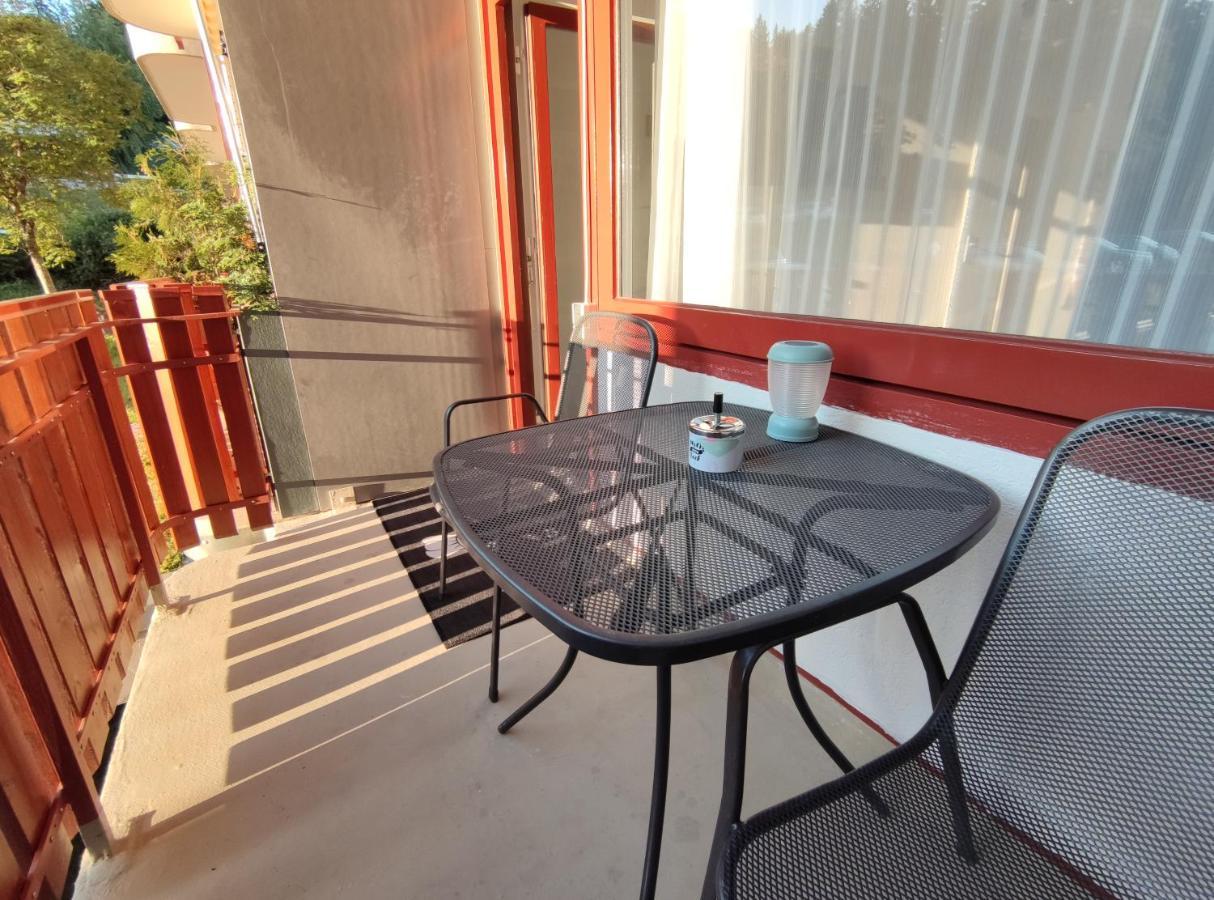 Studio 20Qm Mit Balkon Und Innenpool - 22010 슈룩흐제 외부 사진
